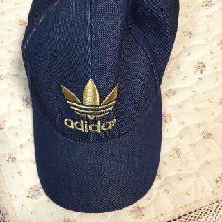 アディダス(adidas)のadidasキャップ(キャップ)