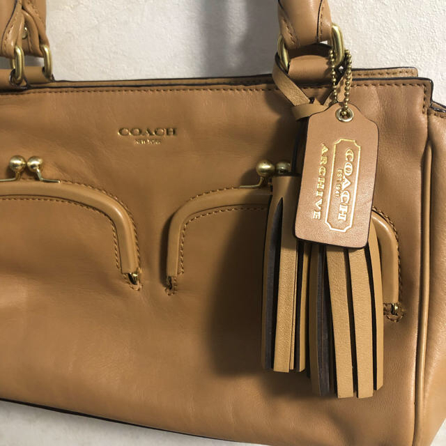 COACH(コーチ)のcoach レザーハンドバッグ レディースのバッグ(ハンドバッグ)の商品写真