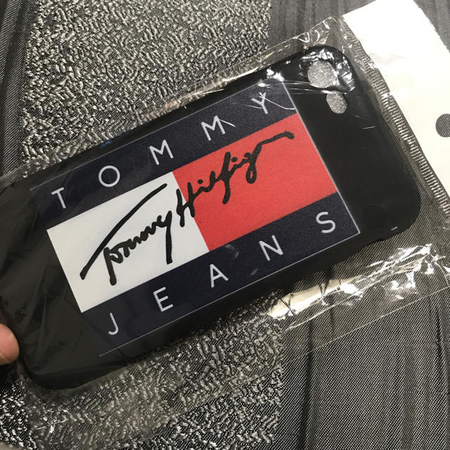 TOMMY(トミー)のあい様 専用トミー iphoneケース スマホ/家電/カメラのスマホアクセサリー(iPhoneケース)の商品写真