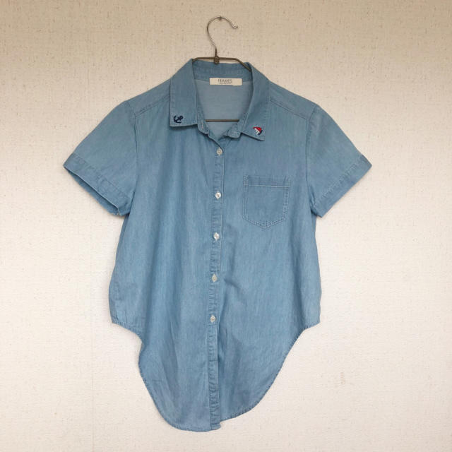 RayCassin(レイカズン)のデニムシャツ レディースのトップス(Tシャツ(半袖/袖なし))の商品写真
