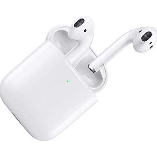 オーディオ機器新品　Apple AirPods with Wireless Charging
