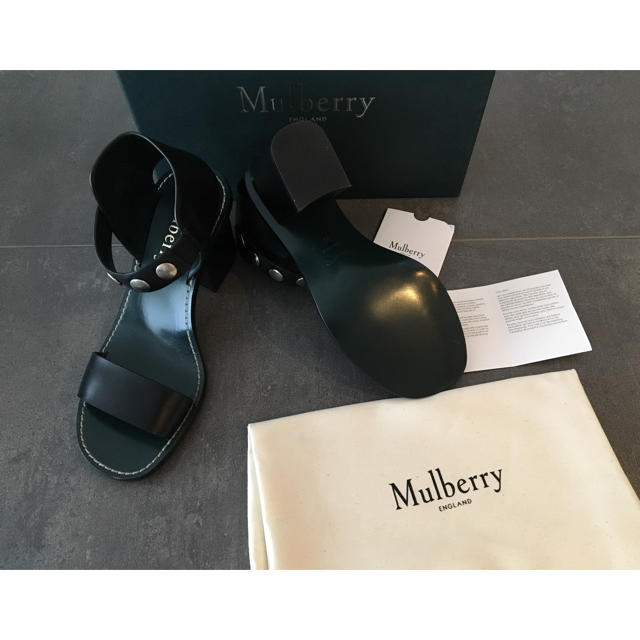 Mulberry(マルベリー)の新品正規品日本未入荷定価約9万早い者勝ち‼️英国王室愛用 マルベリー レディースの靴/シューズ(サンダル)の商品写真