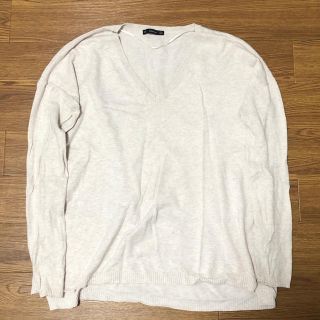 ザラ(ZARA)のZARA ゆるめ Vネックシャツ ベージュ(シャツ/ブラウス(長袖/七分))