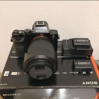 ソニー(SONY)のSONY α7 ILCE-7K ズームレンズキット+バッテリー2個＋プロテクター(デジタル一眼)