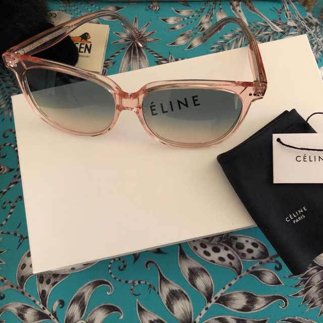 celine(セリーヌ)のご専用です♡CELINE サングラス レディースのファッション小物(サングラス/メガネ)の商品写真