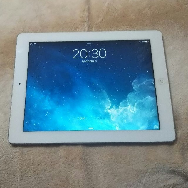 iPad(アイパッド)のiPad2 Wifiモデル 32GB スマホ/家電/カメラのPC/タブレット(タブレット)の商品写真
