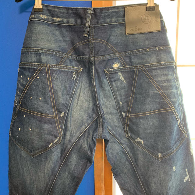 G-STAR RAW(ジースター)のテーパードダメージジーンズ【G-STAR RAW】 メンズのパンツ(デニム/ジーンズ)の商品写真