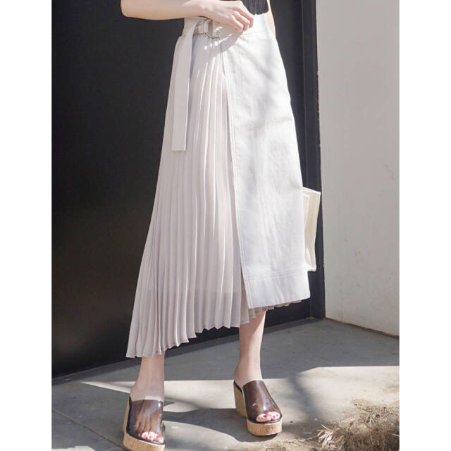 MERCURYDUO(マーキュリーデュオ)のサイドプリーツイレヘムラップ風スカート レディースのスカート(ロングスカート)の商品写真