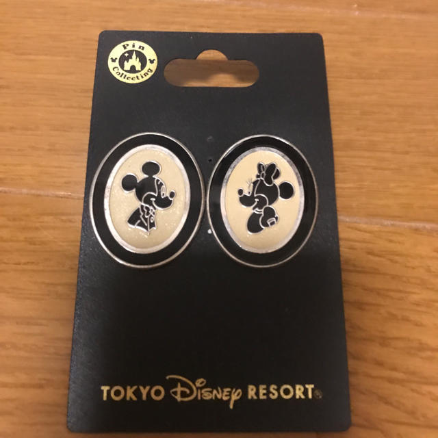 Disney(ディズニー)のディズニーピンバッチ エンタメ/ホビーのアニメグッズ(バッジ/ピンバッジ)の商品写真