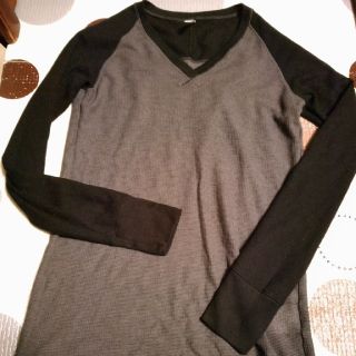 シースルーＴシャツ　グレー　ユニクロ(シャツ/ブラウス(長袖/七分))