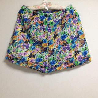 アメリカンアパレル(American Apparel)の✡ 花柄ショートパンツ(ショートパンツ)