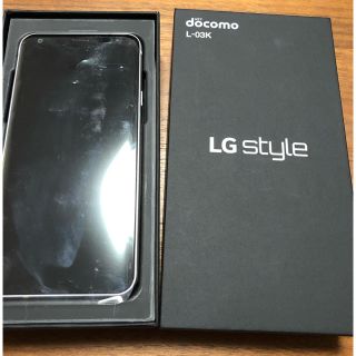 エルジーエレクトロニクス(LG Electronics)のL03K   ホワイト(スマートフォン本体)