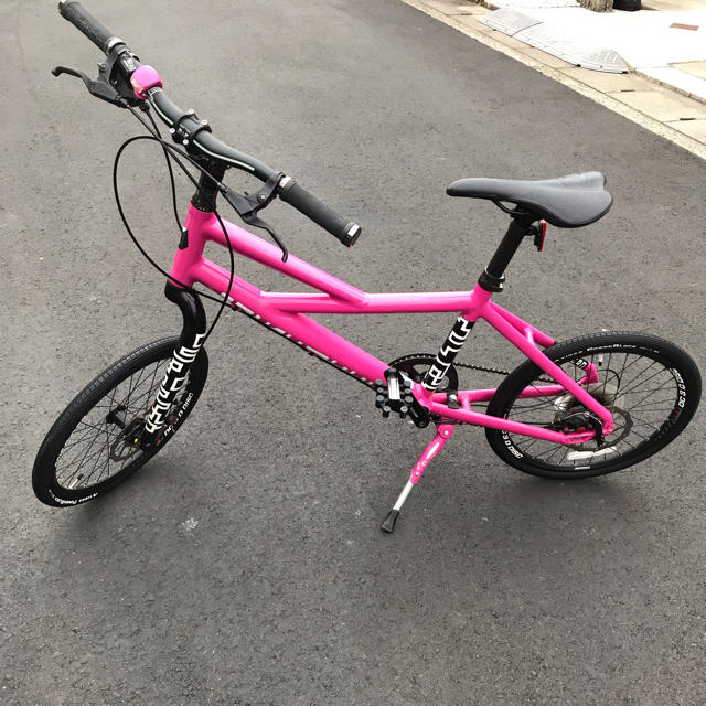 Cannondale(キャノンデール)のキャノンデール フーリガン  9 ピンク スポーツ/アウトドアの自転車(自転車本体)の商品写真