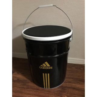 アディダス(adidas)の本日のみ値下げ！アディダス 缶 椅子(その他)