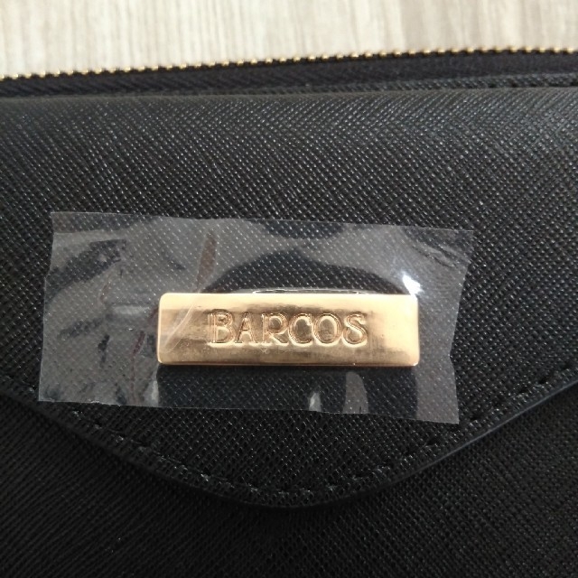 逆さいちご様専用　バルコス　スマホも入る長財布ウォレット レディースのファッション小物(財布)の商品写真
