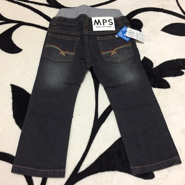 MPS(エムピーエス)のMPSデニムジーンズ キッズ/ベビー/マタニティのキッズ服男の子用(90cm~)(パンツ/スパッツ)の商品写真