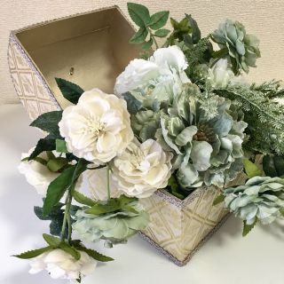 アーティフィシャルフラワー💐アンティークBOXアレンジ💝(その他)