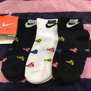 ナイキ(NIKE)の✴︎新品 ナイキベビー靴下  3足セット(靴下/タイツ)