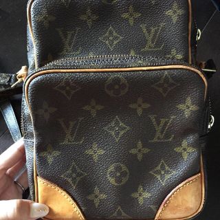 ルイヴィトン(LOUIS VUITTON)のヴィトン(ショルダーバッグ)