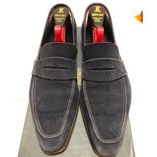 クロケットアンドジョーンズ(Crockett&Jones)のfigo10様専用　クロケットジョーンズ ローファー 紺 7.5 (ドレス/ビジネス)