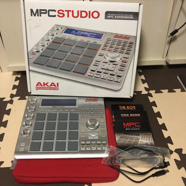 AKAI MPC STUDIO AKAI MPC STUDIO