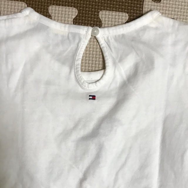 HusHush(ハッシュアッシュ)のTシャツ 3枚セット 100 ハッシュアッシュ TOMMY HILFIGER キッズ/ベビー/マタニティのキッズ服女の子用(90cm~)(Tシャツ/カットソー)の商品写真