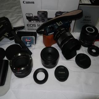 キヤノン(Canon)のCANON EOS M2 ダブルﾚﾝｽﾞｷｯﾄ ﾍﾞｲﾌﾞﾙｰ+ﾏｸﾛﾚﾝｽﾞ(ミラーレス一眼)