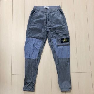 ストーンアイランド(STONE ISLAND)のSTONE ISLAND NYLON METAL PANTS(ワークパンツ/カーゴパンツ)