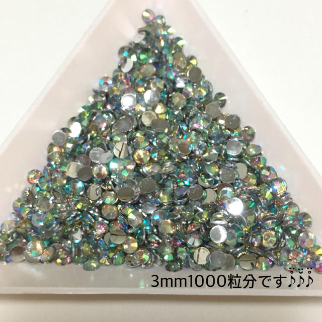 高分子結晶ストーン(オーロラ)❁﻿2mm・3mmセット❁﻿約2000粒 コスメ/美容のネイル(デコパーツ)の商品写真