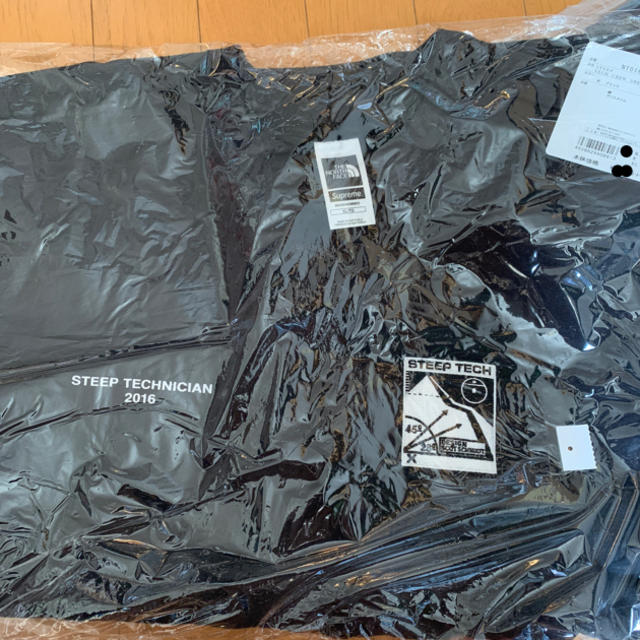 supreme north face steep tech crew sweatスウェット