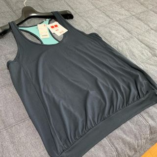 ユニクロ(UNIQLO)の新品タグ付 L 黒 ユニクロ ストレッチ ドレープ タンクトップ ヨガ ジム(ヨガ)