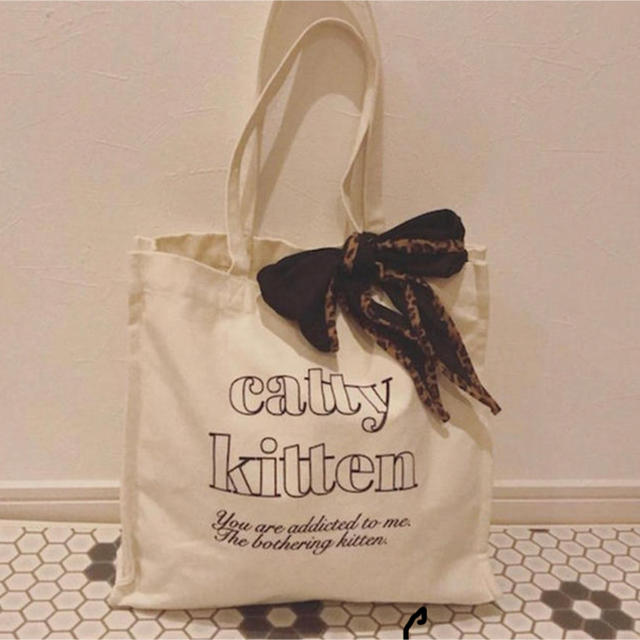 catty kitten トートバッグ レディースのバッグ(トートバッグ)の商品写真