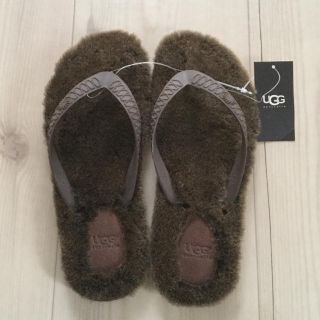 アグ(UGG)の【 アグ オーストラリア】W FLUFFLE ビーチサンダル(ビーチサンダル)