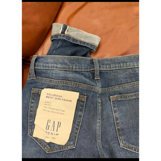 GAP(ギャップ)のひーさん専用GAP ベストガールフレンドデニム 25 新品 レディースのパンツ(デニム/ジーンズ)の商品写真