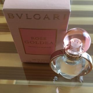 ブルガリ(BVLGARI)の【未使用】BVLGARI ROSE GOLDEAミニサイズ(香水(女性用))