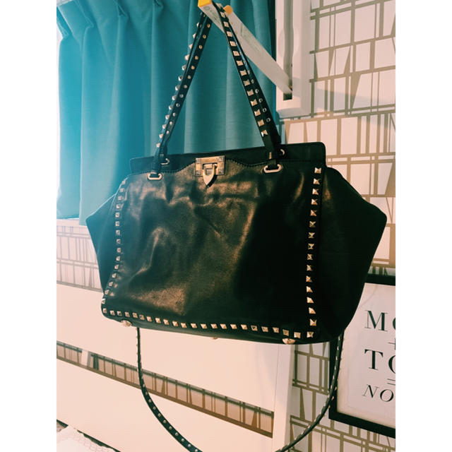 VALENTINO ロックスタッズ トートバッグ