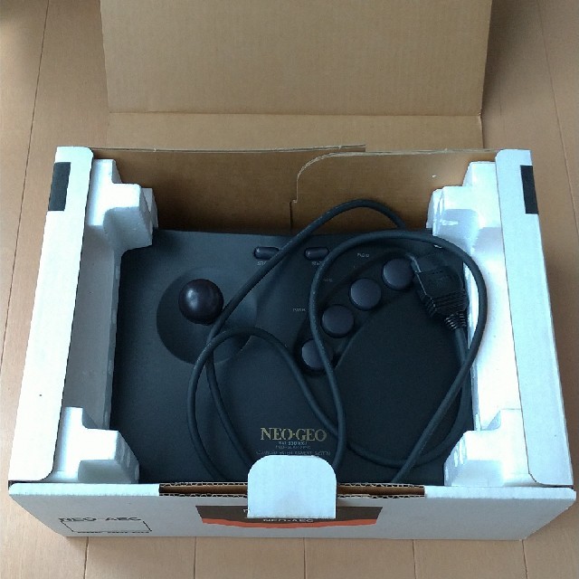 NEOGEO(ネオジオ)のNEOGEO　スティック エンタメ/ホビーのゲームソフト/ゲーム機本体(家庭用ゲーム機本体)の商品写真