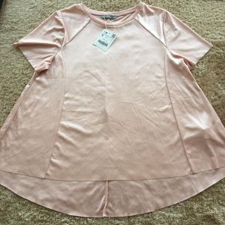 ザラ(ZARA)の新品 ZARA Tシャツ (Tシャツ(半袖/袖なし))