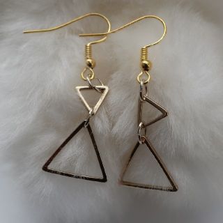 トライアングル　フックピアス(ピアス)