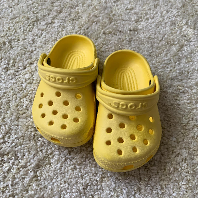 crocs(クロックス)のクロックバンド  クロッグ キッズ キッズ/ベビー/マタニティのベビー靴/シューズ(~14cm)(サンダル)の商品写真