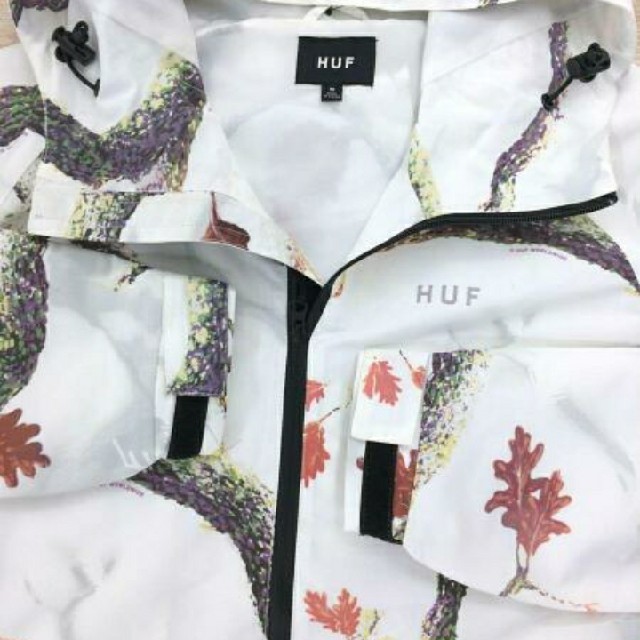 HUF(ハフ)のTETSUさん専用 メンズのジャケット/アウター(ナイロンジャケット)の商品写真