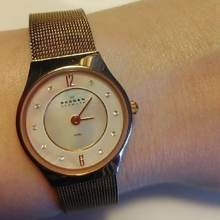 スカーゲン(SKAGEN)のスカーゲン　腕時計　レディース　ピンクゴールド　スワロフスキー　パール(腕時計)