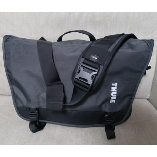 スーリー(THULE)のThule カメラバッグ Covert DSLR Messenger(メッセンジャーバッグ)