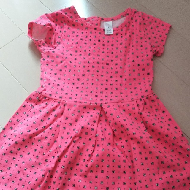 carter's(カーターズ)のカーターズ ワンピース キッズ/ベビー/マタニティのキッズ服女の子用(90cm~)(ワンピース)の商品写真