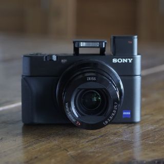 ソニー(SONY)のRX100m3 中古(コンパクトデジタルカメラ)