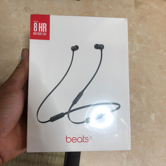 Beats by Dr Dre(ビーツバイドクタードレ)のbeats x スマホ/家電/カメラのオーディオ機器(ヘッドフォン/イヤフォン)の商品写真