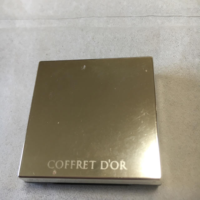 COFFRET D'OR(コフレドール)のコフレドール♡アイシャドウ下地 コスメ/美容のベースメイク/化粧品(アイシャドウ)の商品写真