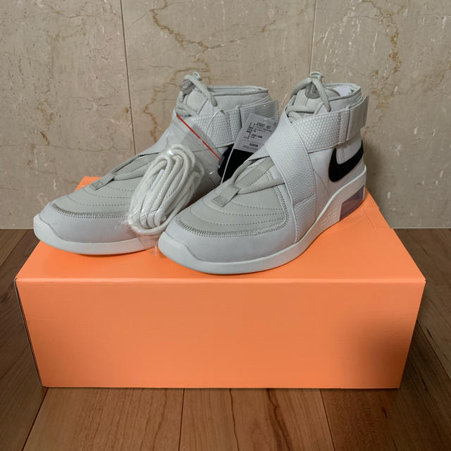 NIKE(ナイキ)のNIKE AIR FEAR OF GOD 27.5cm メンズの靴/シューズ(スニーカー)の商品写真