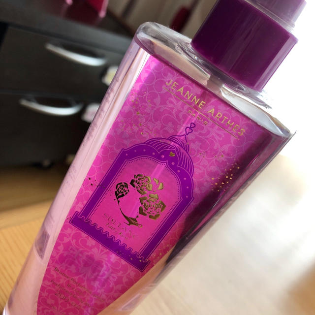 スルタン フェアリーローズ☆ボディミスト コスメ/美容の香水(その他)の商品写真
