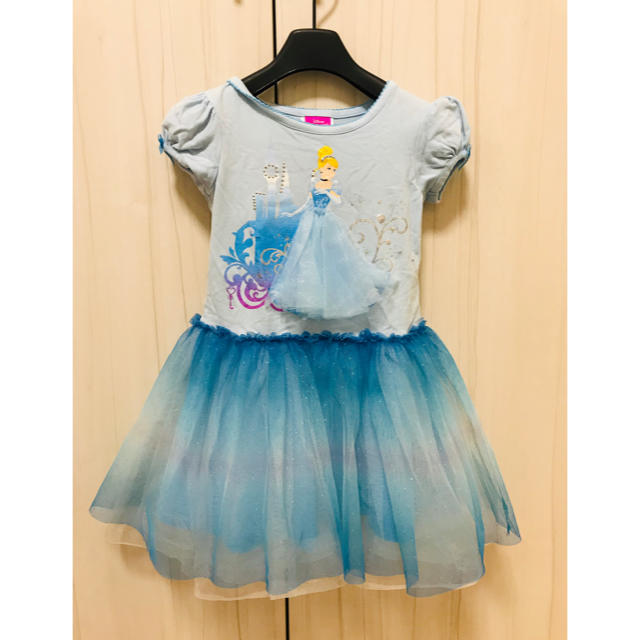 Disney(ディズニー)のdisney ３T Tシャツワンピ キッズ/ベビー/マタニティのキッズ服女の子用(90cm~)(ワンピース)の商品写真